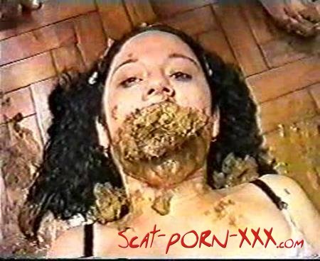 Mistress Simone, Slave Carla, Melissa, Flavia - MFX-59 - The gang of shit - MFX - Scat, BDSM [DVDRip]