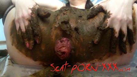 ScatLina - Anal prolapse in shit - Extreme Scat - Defecation, Solo [FullHD 1080p]