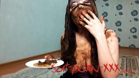 ScatLina - My hair is in shit - Eating Shit - Defecation, Solo, Young [FullHD 1080p]