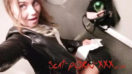 HotDirtyIvone - Public stink - Amateurs - Solo, Young [FullHD 1080p]