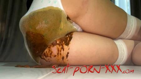 World Of Shit - Juicy And Tasty - Panty Scat - Poop, Solo [FullHD 1080p]