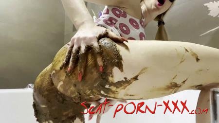 Thefartbabes - Smeared And Ruined - Defecation - Extreme, Solo [FullHD 1080p]