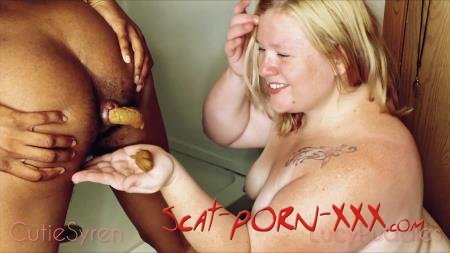 Syren C - Desperate Kitten Poops in Mommy’s Hands - Defecation - Kaviar, Lesbians [FullHD 1080p]