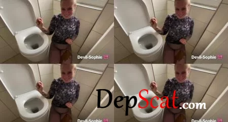 Devil Sophie (SteffiBlond) - Come and shit on my nylon tights - violent diarrhea - MDH - Scat, Piss, Toilet [UltraHD]