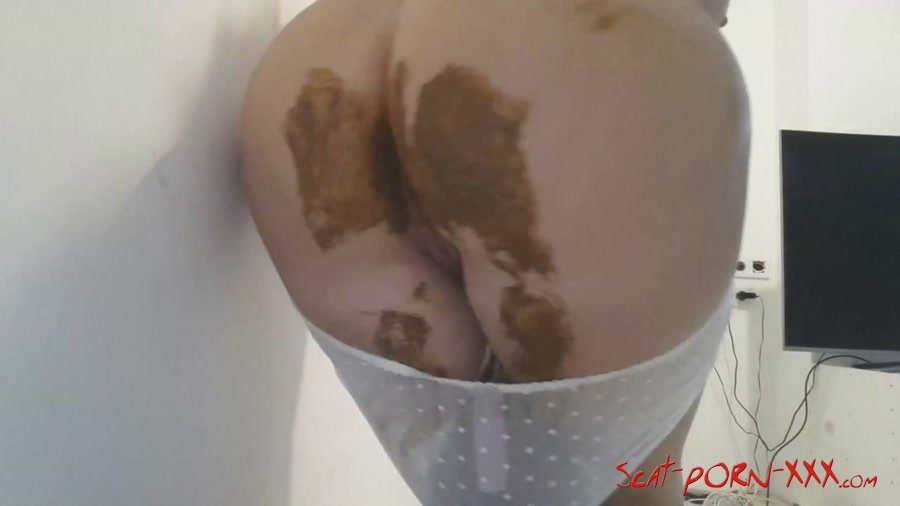 thefartbabes - French Panties Huge Load - Panty Scat - Smearing, Solo [FullHD 1080p]