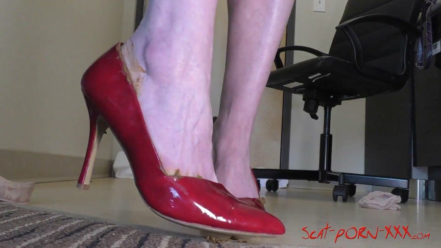 Dirtygardengirl - Shitty Heels And Soles - Prolapse - Solo, Foot Fetish [FullHD 1080p]