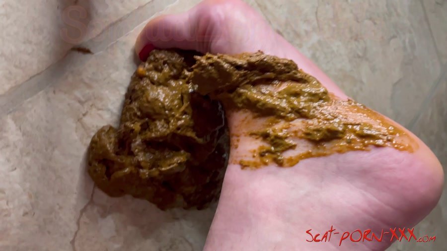 Sophia Sprinkle - UNREAL 1.5 Lb. Emergency Panty Poop - Defecation - Foot, Fetish [FullHD 1080p]