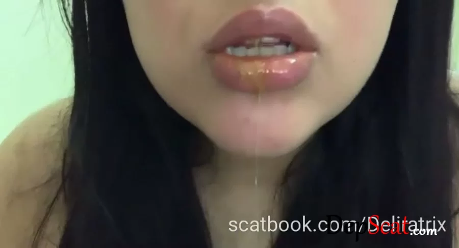 Scat Girl - Eating fresh shit - Scatbook - Eating, Solo [SD]