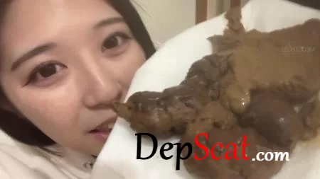 Solo - Erotic Self-Portraits of Girls Pooping PART-2 - JG-561 - Asian, Defecation [FullHD 1080p]