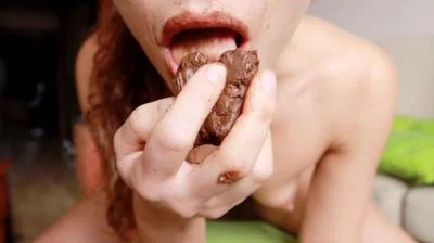 Sabrina Dacos - Forbidden Fruit Salad - Scatting - Defecation, Solo [FullHD 1080p]