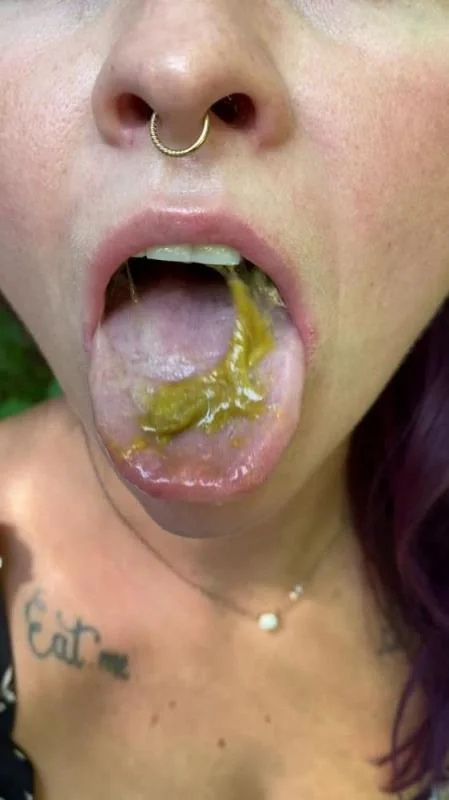 LilButtLex - Golf Balls in Public - Scatbook - Scat, Fetish [UltraHD 2K]