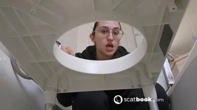 Miss Lith - Shitting 01 - Scatbook.com - Shit, Spain [HD 720p]