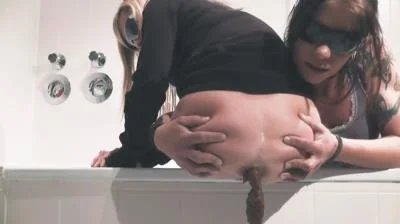 Mia Skye aka MiaRoxxx - Hold My Ass And I Shit For You - Filthygrid.com - Germany, Dirty Anal [HD 720p]