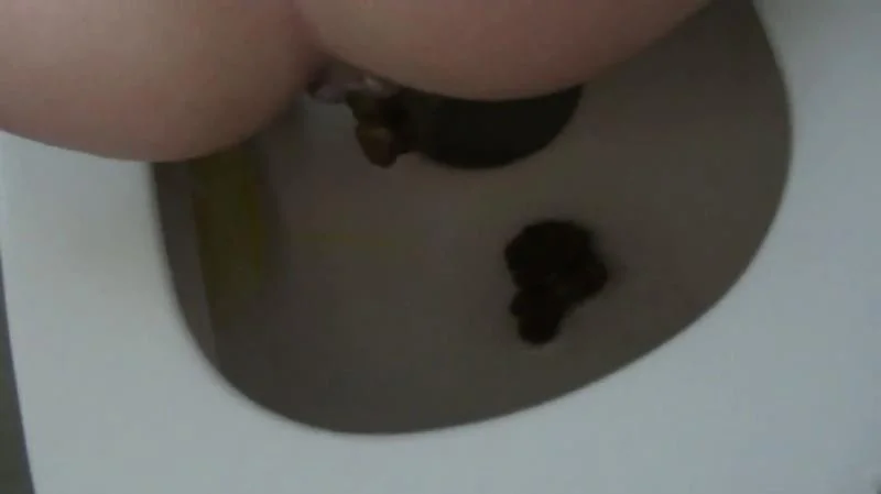 MariaDevot - KV As Desired On The Toilet - Amarotic - Austria, Milf [FullHD 1080p]