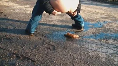 Mia Skye aka MiaRoxxx - German Countryside Poop - Filthygrid.com - Germany, Dirty Anal [HD 720p]