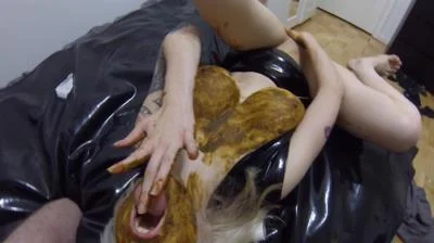 Jessica - Huge Facial and Scat Cumshot - Domination Scat - Latex, Sex [HD 720p]