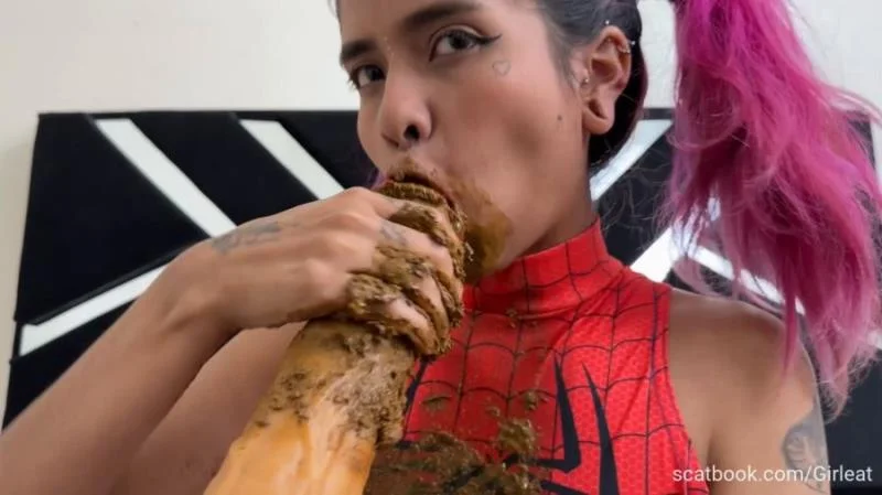 Sirena Rozhevy - Happy Shit Halloween - Scatbook - Dildo, Teen [FullHD 1080p]