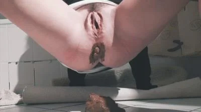 Mia Skye aka MiaRoxxx - Mess In The Bathroom - Filthygrid.com - Germany, Dirty Anal [HD 720p]