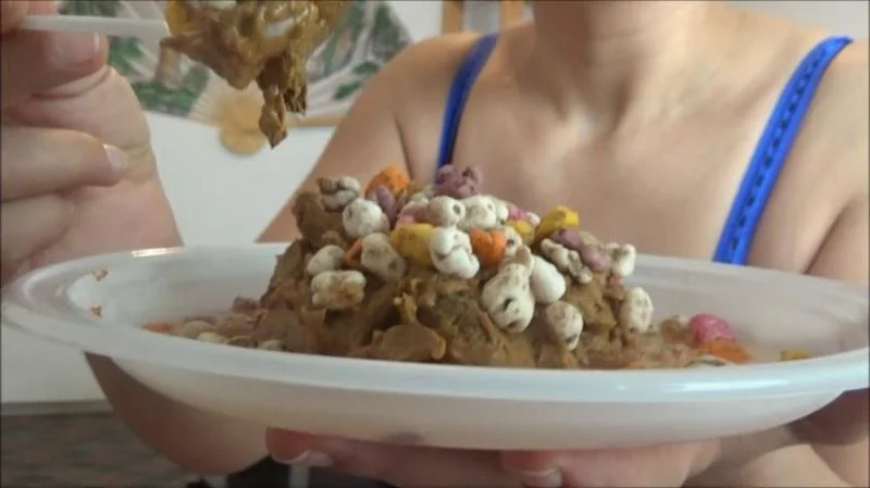 Delicious Shit Cake - Scatshop.com - Fetish, Romanian [SD]