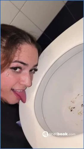 Malafalda - Toilet-darkfans - Scatbook -  [HD 720p]