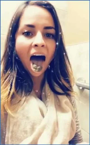 LilbuttLex in Eating 2: A Scat-Filled Kaviar clip