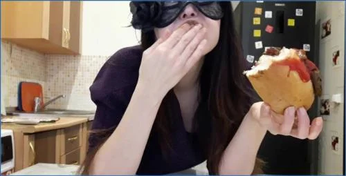 Scatlina Fisting and Solo Scat Action in I Eat Hot Dog With Shit