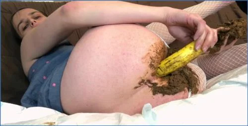 Emily Milk in Premium Smearing- Banana Butt Magic! 1 FullHD