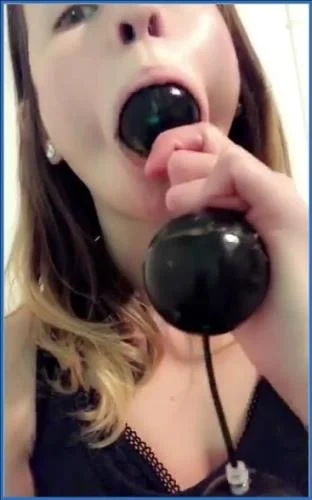 LilbuttLex in Big Anal Beads Atm: heavy Kaviar and Ass to Mouth Play