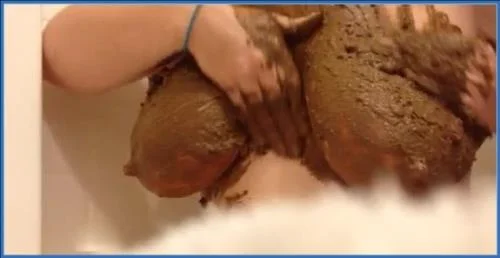 Allura Smearing Poop on Her Boobs in Solo Scat Play