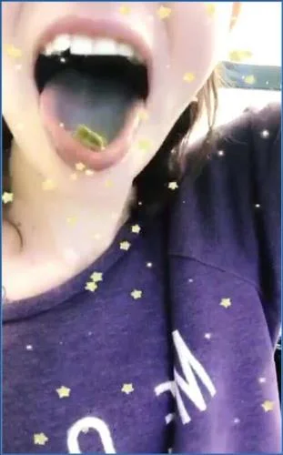 LilbuttLex Licks Clean Anal Beads in Kaviar clip