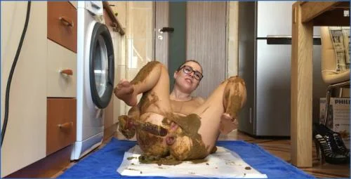 Ella Gilbert in Nylon Touch- Solo Scat, Humiliation, Toilet Play