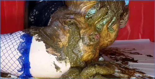 Anna Coprofield in brutal Scat Solo with Shit Eating and Prolapse Play