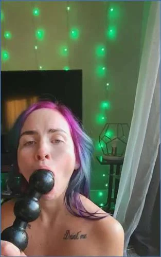 LilbuttLex Delivers rough Anal and Ass to Mouth Action