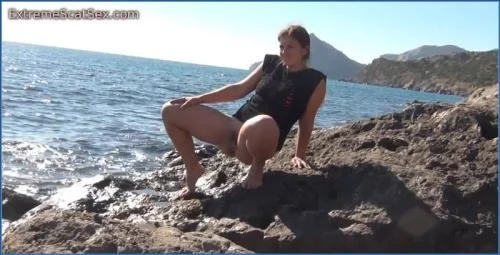 Nadya craps her pants by the sea in a filthy scat clip