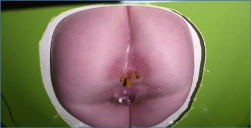 Princess Araya Scatting and Facesitting in Bossy Leah Booty Stink POV