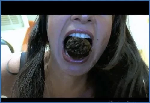 Santara Performs Shit Eating in You Are My Toilet