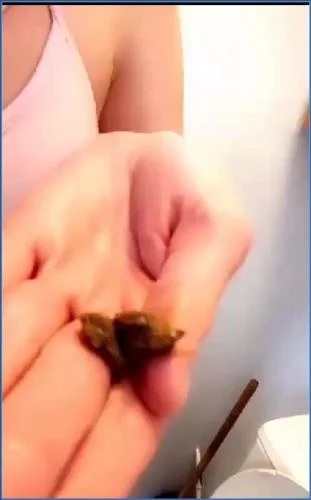 LilbuttLex Dives Deep into Kaviar, Ass to Mouth, Anal, and Pee Action