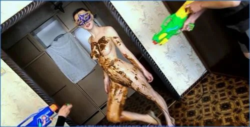 ModelNatalya94 Takes Charge in Lesbian Scat Eating and Shitting Solo