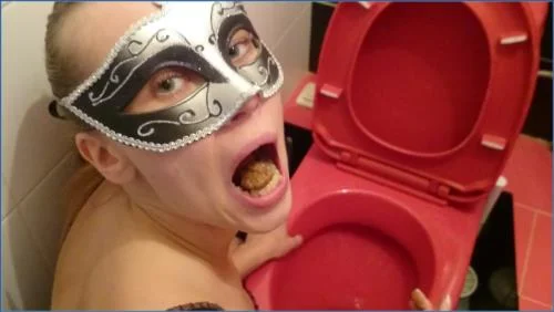 Brown Wife Smearing and Vomiting in Wild Copro Action
