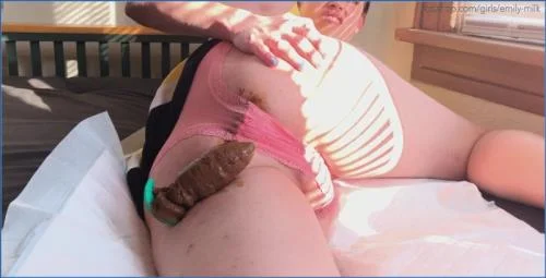 Emily Milk Smears and Shits on Her Panties in Solo Anal Scat Porn