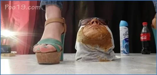 Milana Smelly Rules with Kaviar Devouring and Verbal Humiliation