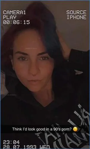 LilbuttLex Streams Kaviar Ass to Mouth with Pee - Scatting Sensation