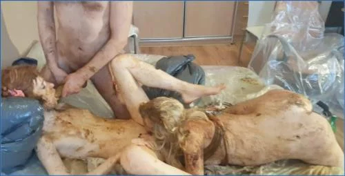AstraCelestial Takes Charge in Wild Lesbian Shitting and Smearing