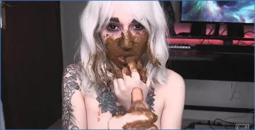 Lesbian Scat Porn: Vomit Meets Extreme Solo Defecation