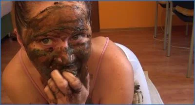 Victoria Swallows Her Big Shit in DirtyScatGirl's Hardcore Toilet Slave Video