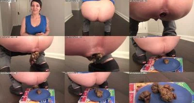Alina's Extreme Copro and Piss in Shilo Monster Hall Dump