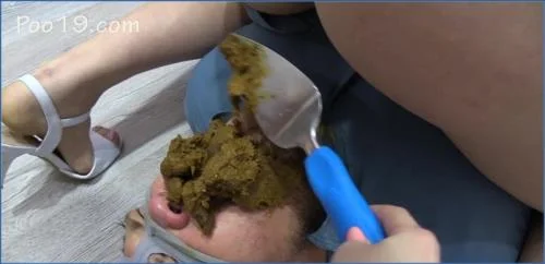 Milana Smelly's Extreme Scat Fetish: Shit Eating, Verbal Humiliation, and Domination