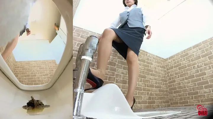 Hefty Poops Overwhelm the Old Japanese Toilet - scat Release